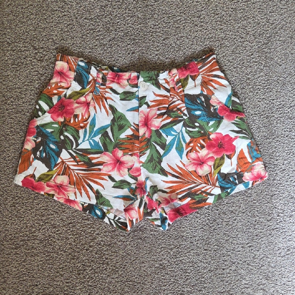 BeBop Tropical Floral Shorts
